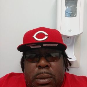 Meet your Posher, Malik